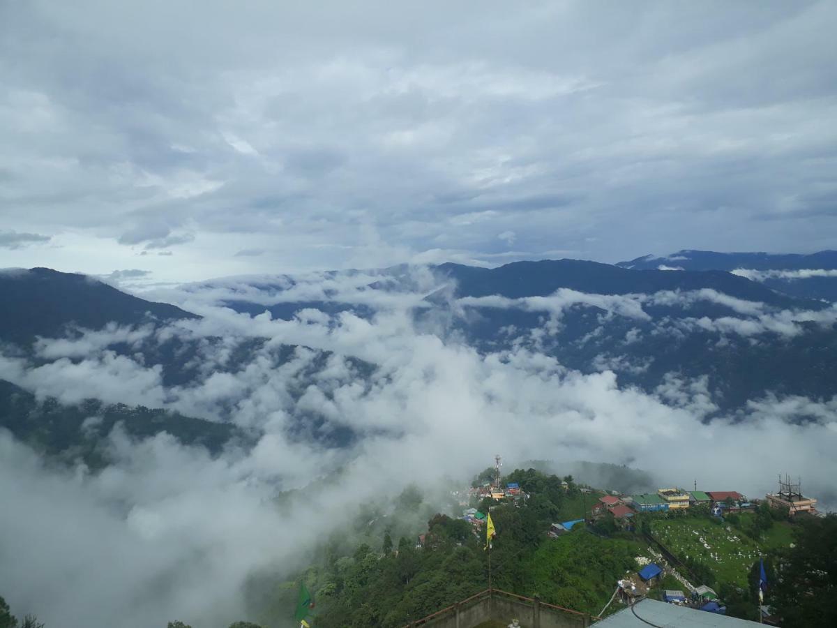 Little Singamari Home Stay Darjeeling  Eksteriør billede