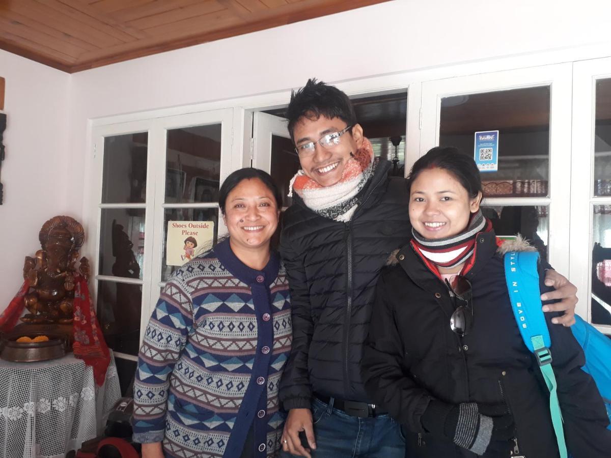 Little Singamari Home Stay Darjeeling  Eksteriør billede